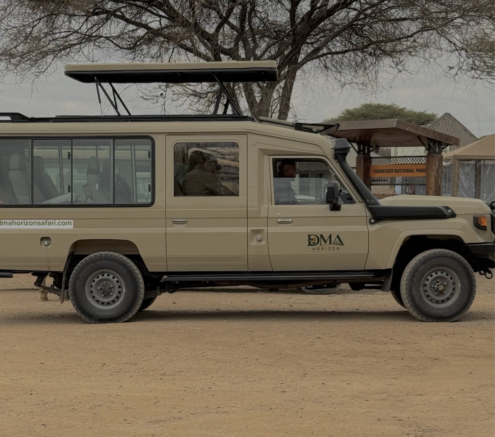 Dma Horizon Safaris cover image
