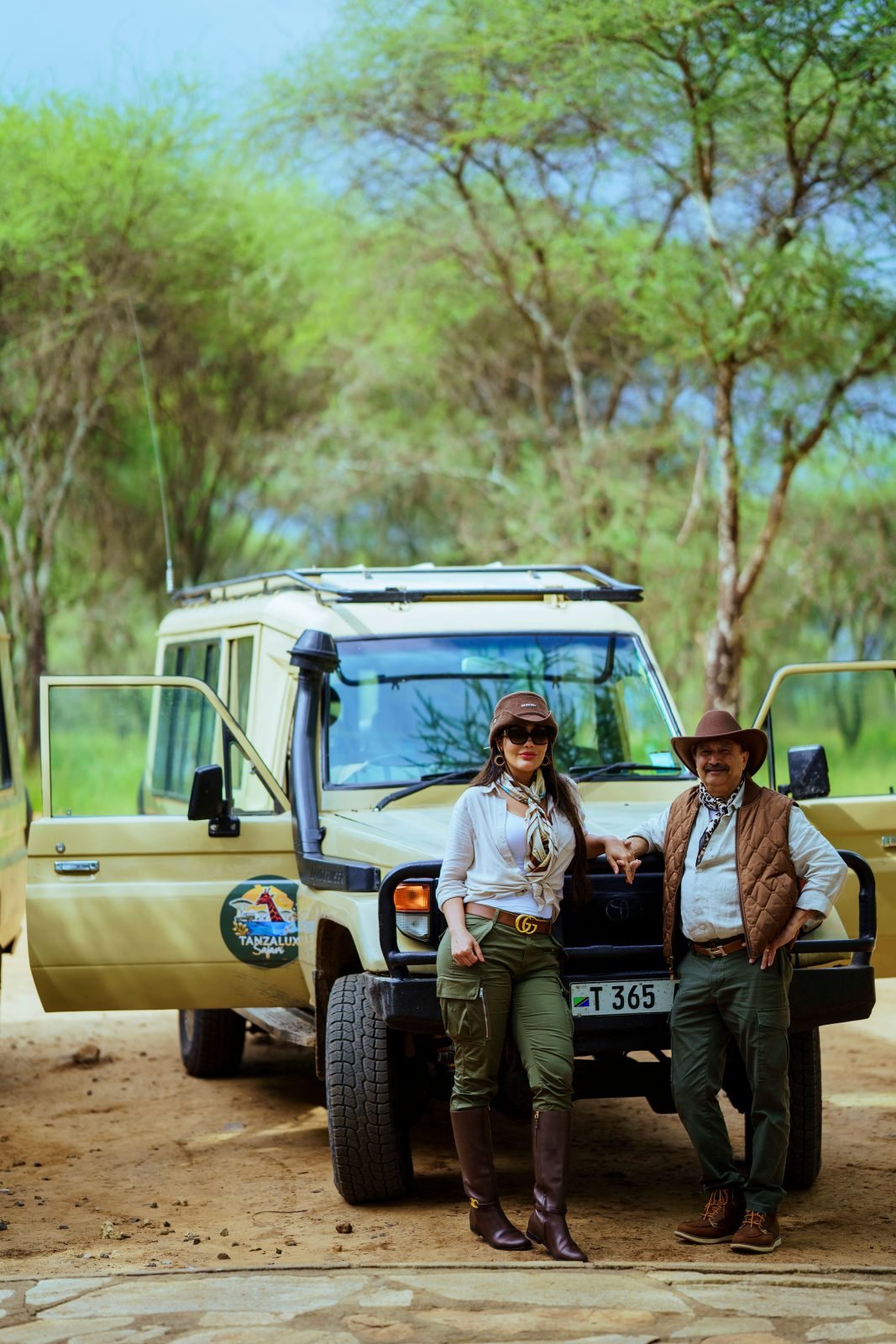 Tanzalux Safaris Limited cover image