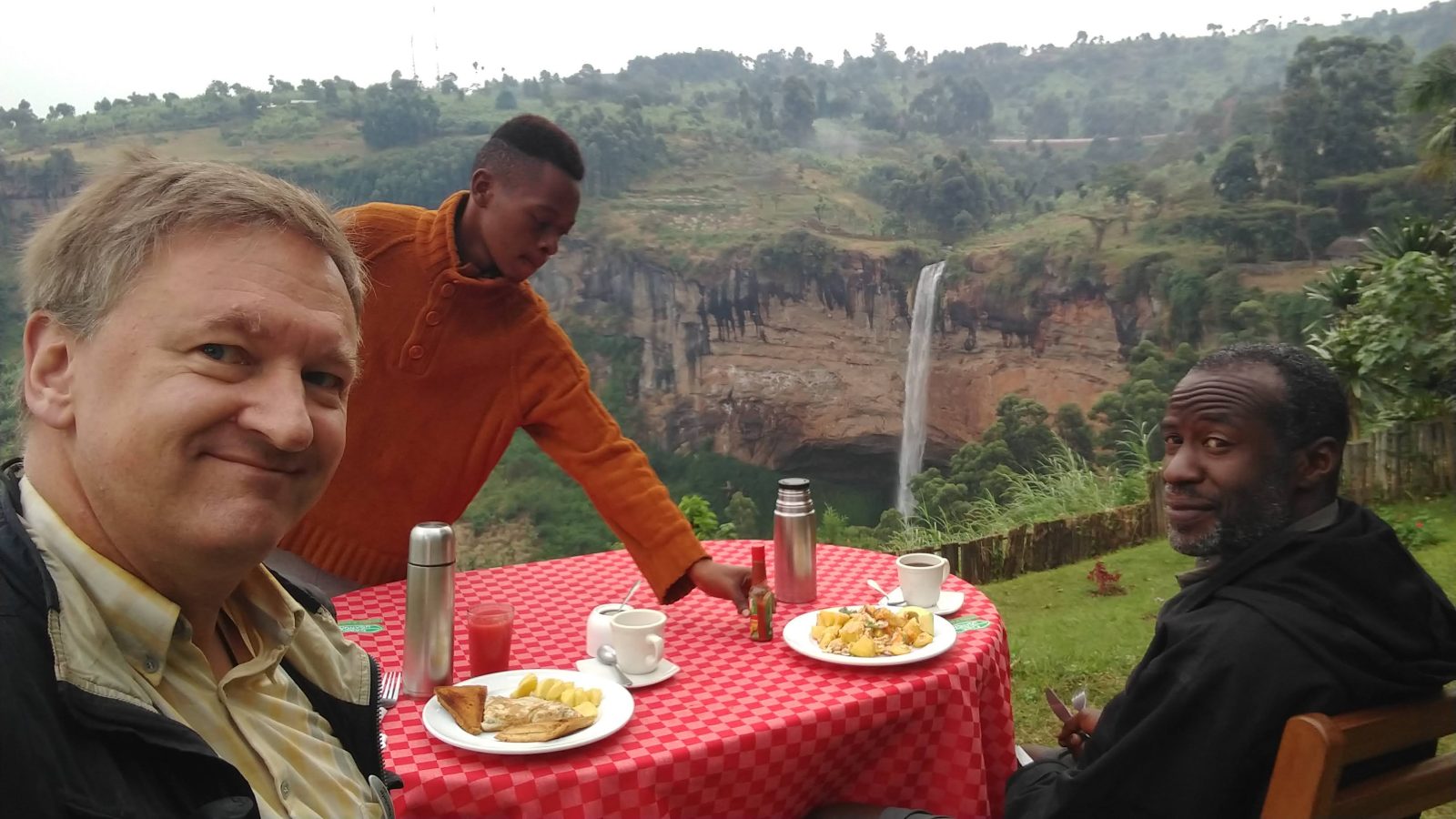 3-Day Source of the Nile, Boatcruise, Sipifalls, Coffee gallery image