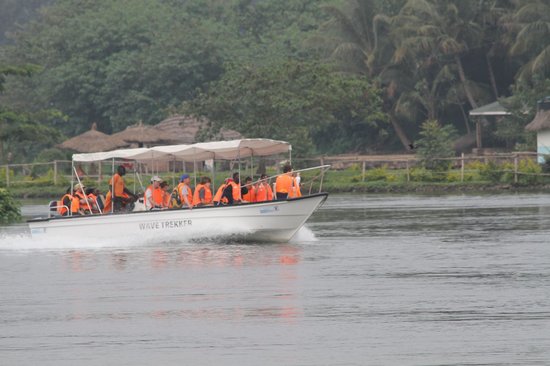 3-Day Source of the Nile, Boatcruise, Sipifalls, Coffee gallery image