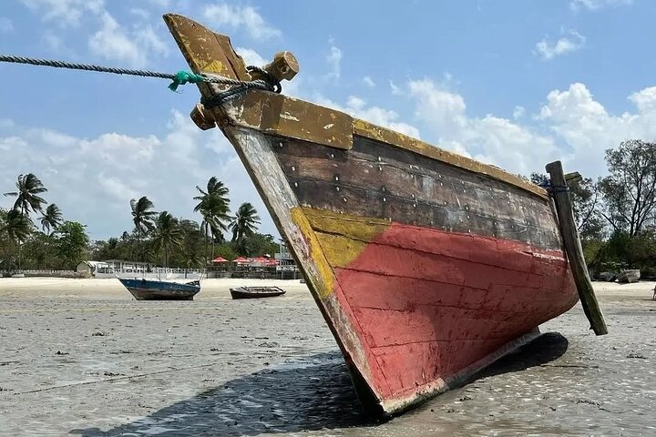 1-Day Bagamoyo Town Tour: Historic Slave Trade & Kaole Ruins