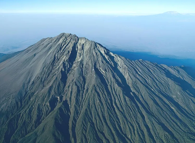 3-Day Mountain Meru Trekking