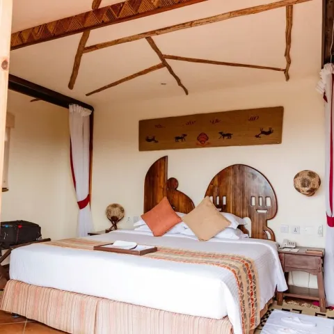 Serengeti Serena Safari Lodge