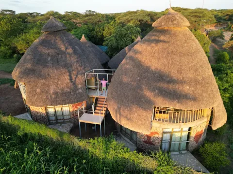 Emerald Lodge