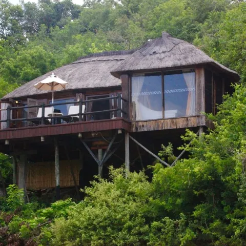Serena Mivumo River Lodge