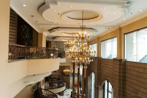 Capital Hotel And Spa