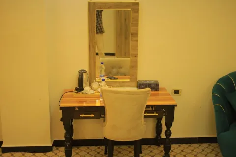 Nurobe Hotel