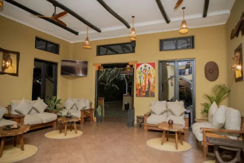 Maridadi Hotel