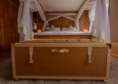 Signature Serengeti Luxury Tented Safari Camp