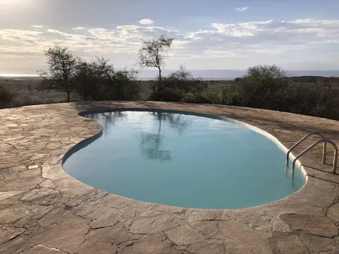 Lake Eyasi Safari Lodge
