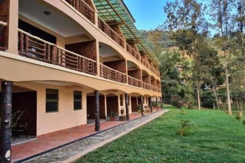 Bunyonyi Overland Resort