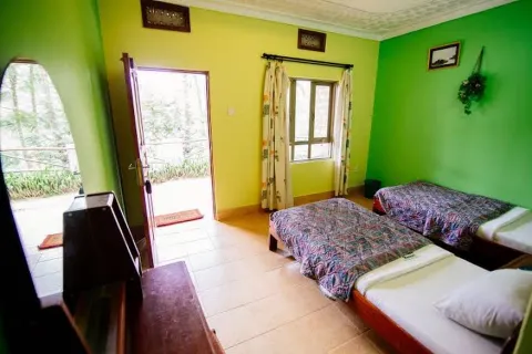 Bunyonyi Overland Resort