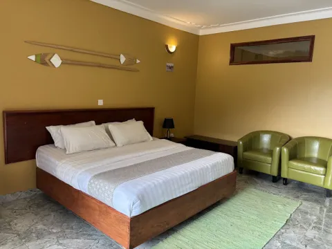Bunyonyi Overland Resort
