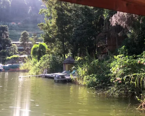 Bunyonyi Overland Resort