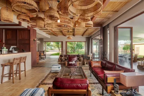 Entikko Safari Lodge