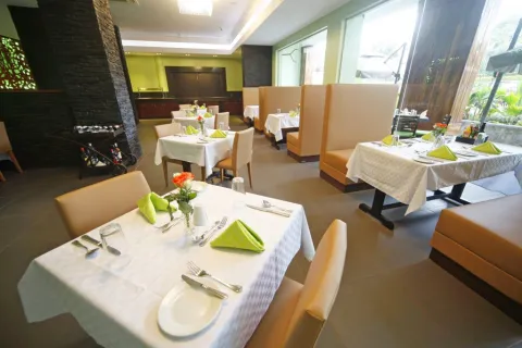 Best Western Premier Garden Hotel Entebbe