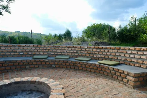 Hyena Hill Lodge