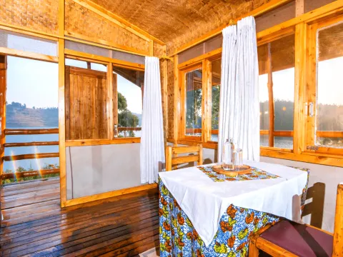 Heritage Lodge