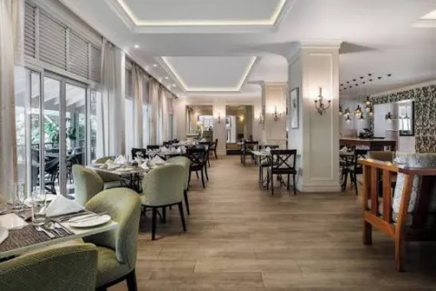 Four Points By Sheraton (The Arusha Hotel)