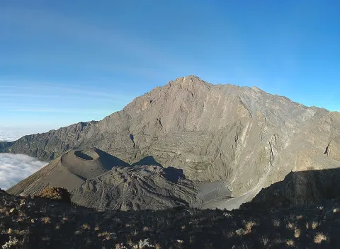3-Day Mountain Meru Trekking gallery image