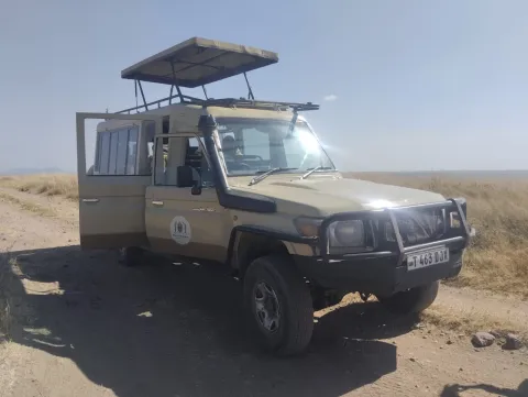 10-Day Kenya to Tanzania Mid-Range Safari gallery image