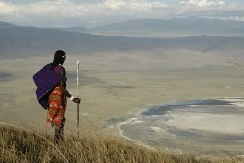 6-Day Luxury Romantic Tanzania Honeymoon Safari gallery image