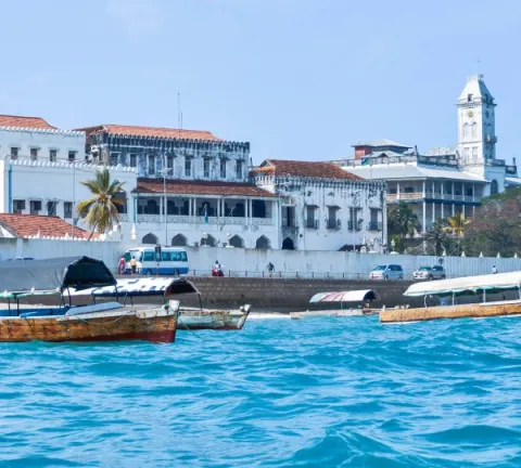 6-Day Combined Safari and Zanzibar Beach Vacation gallery image