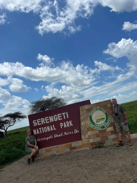 5-Day Luxury Fly-In Fly-Out Serengeti Migration Safari gallery image