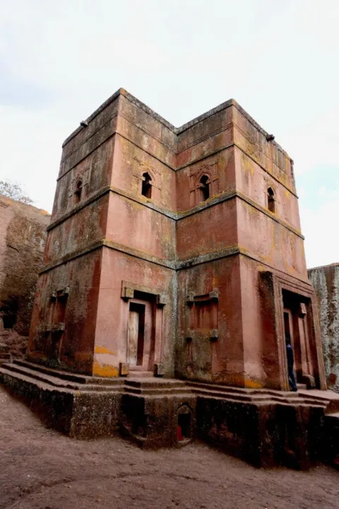 14-Day Ethiopia Historic Route and Omo Valley Adventure gallery image
