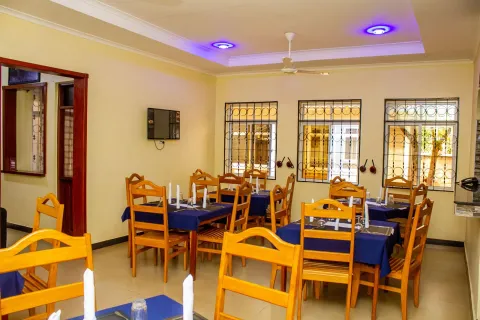 Randa Cottages Kilimanjaro Lodge