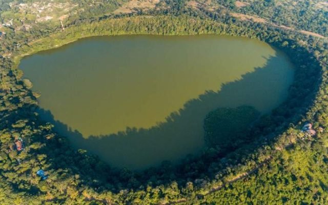 6-Day Affordable Tour - Explore Arusha, Heart of Tourism safari tour