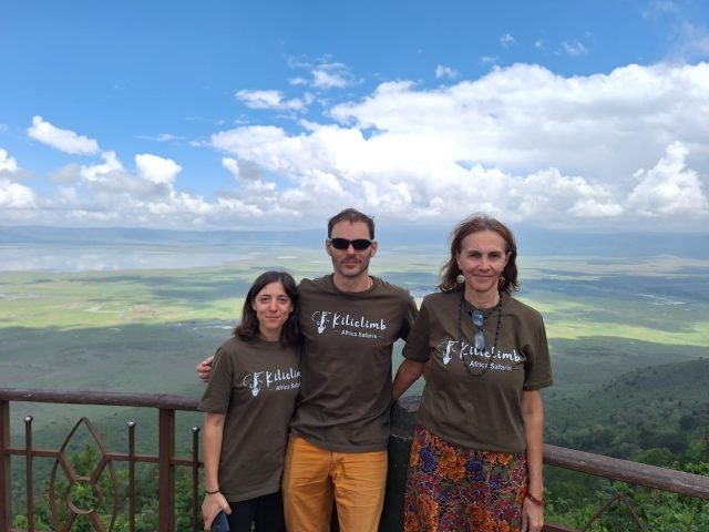 5-Day Fly in- Midrange Safari Northern Circuit safari tour