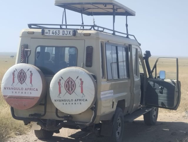8-Day Kenya Encounter Safari and Tanzania Unforgettable Safar safari tour