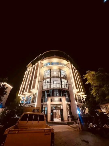 Daros International Hotel