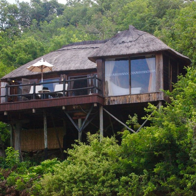 Serena Mivumo River Lodge