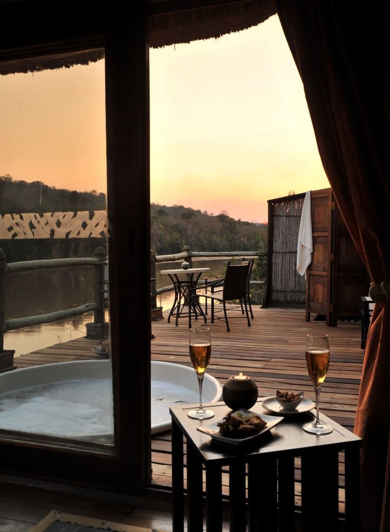 Serena Mivumo River Lodge