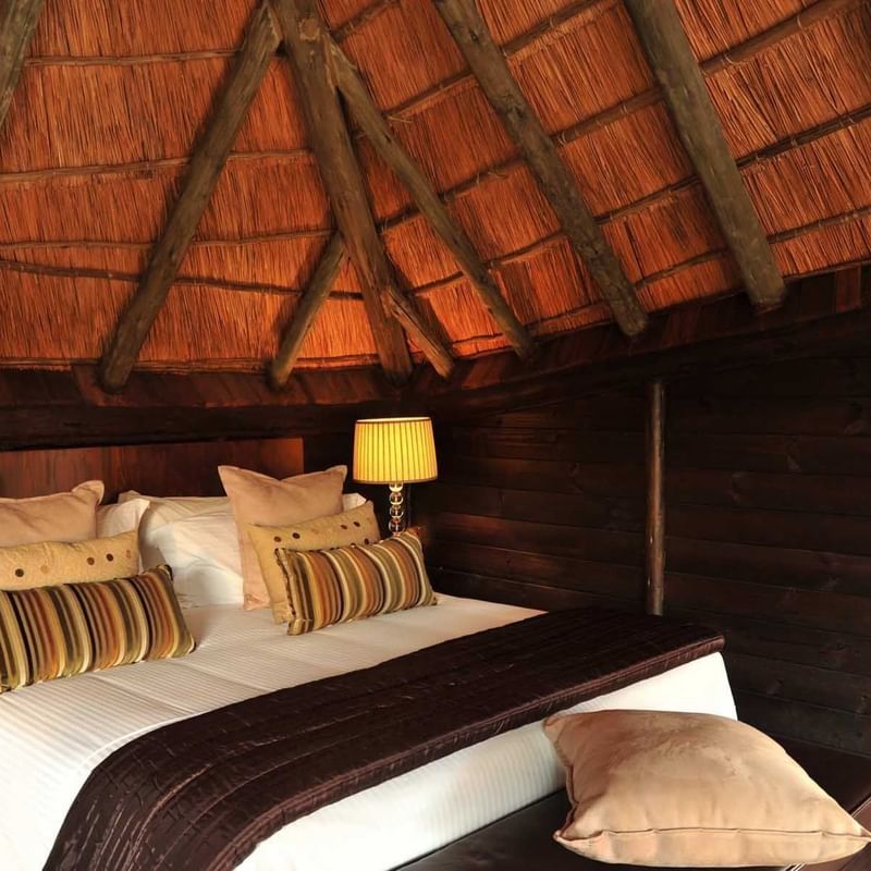 Serena Mivumo River Lodge