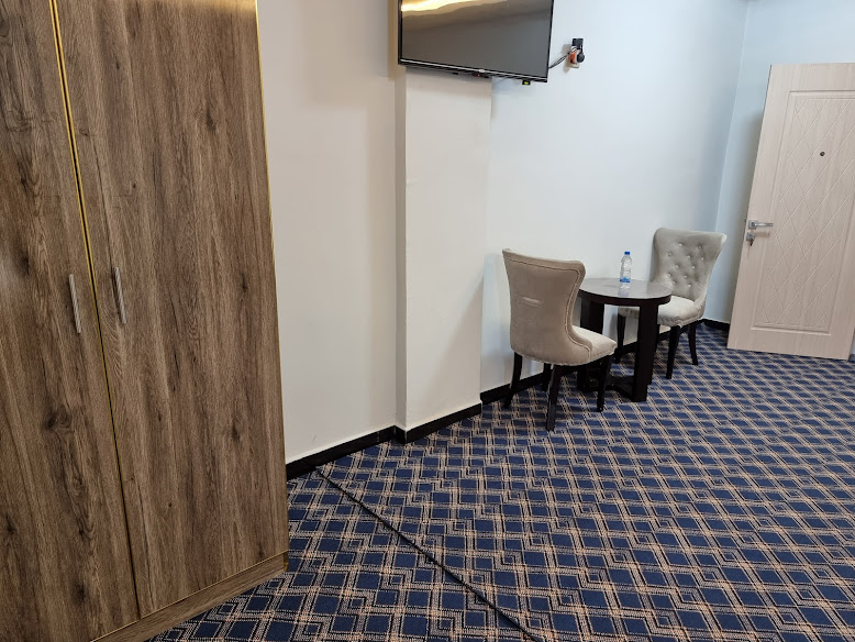 Nurobe Hotel