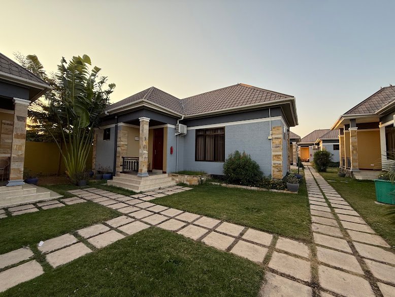 Ngare Lodge