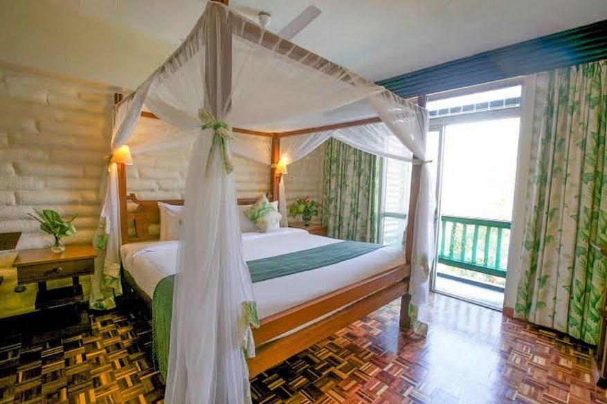 Salt Lick Safari Lodge