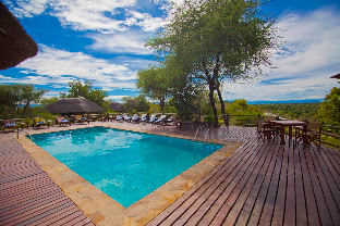 Mbali Mbali Tarangire River Camp