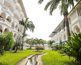 CityBlue Creekside Hotel & Suites
