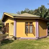 The Green Parrot Campsite & Lodge