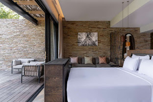 Radisson Safari Hotel
