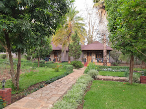 Bougainvillea Safari Lodge