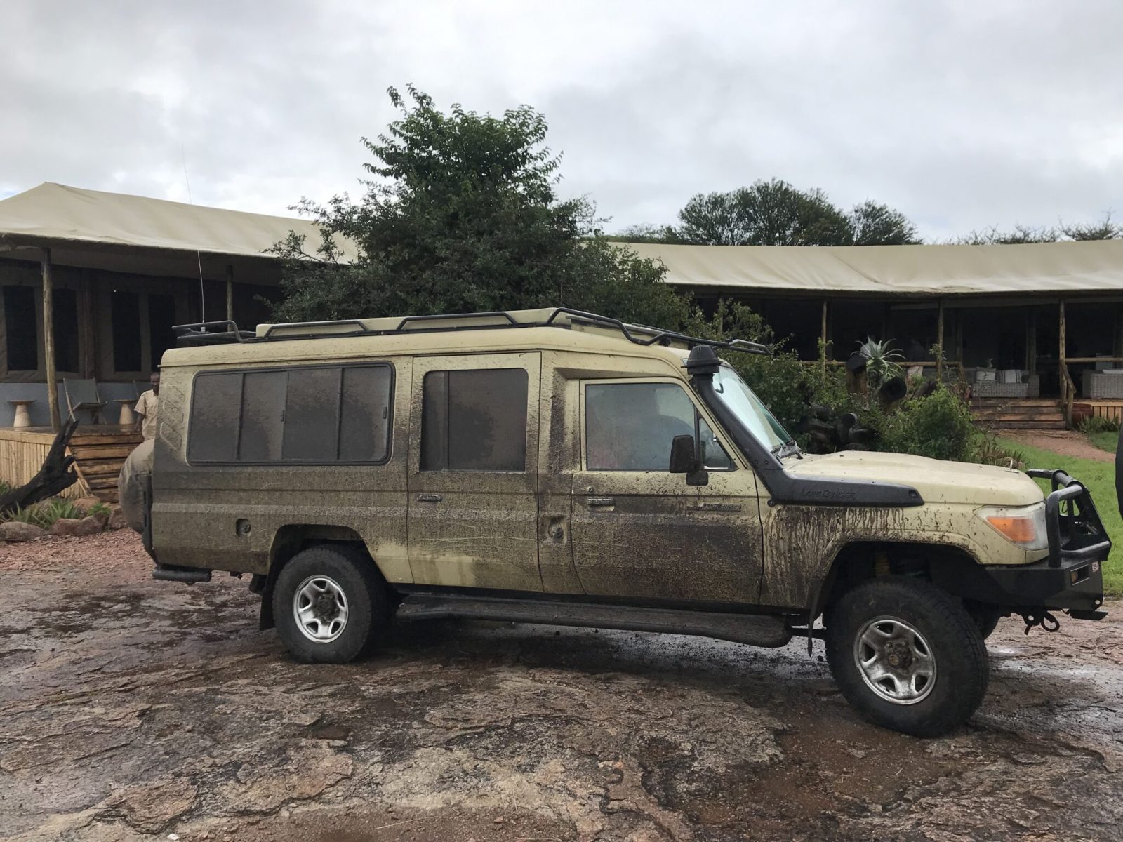 4-Day Ultimate Northern Circuit Group Adventure gallery image