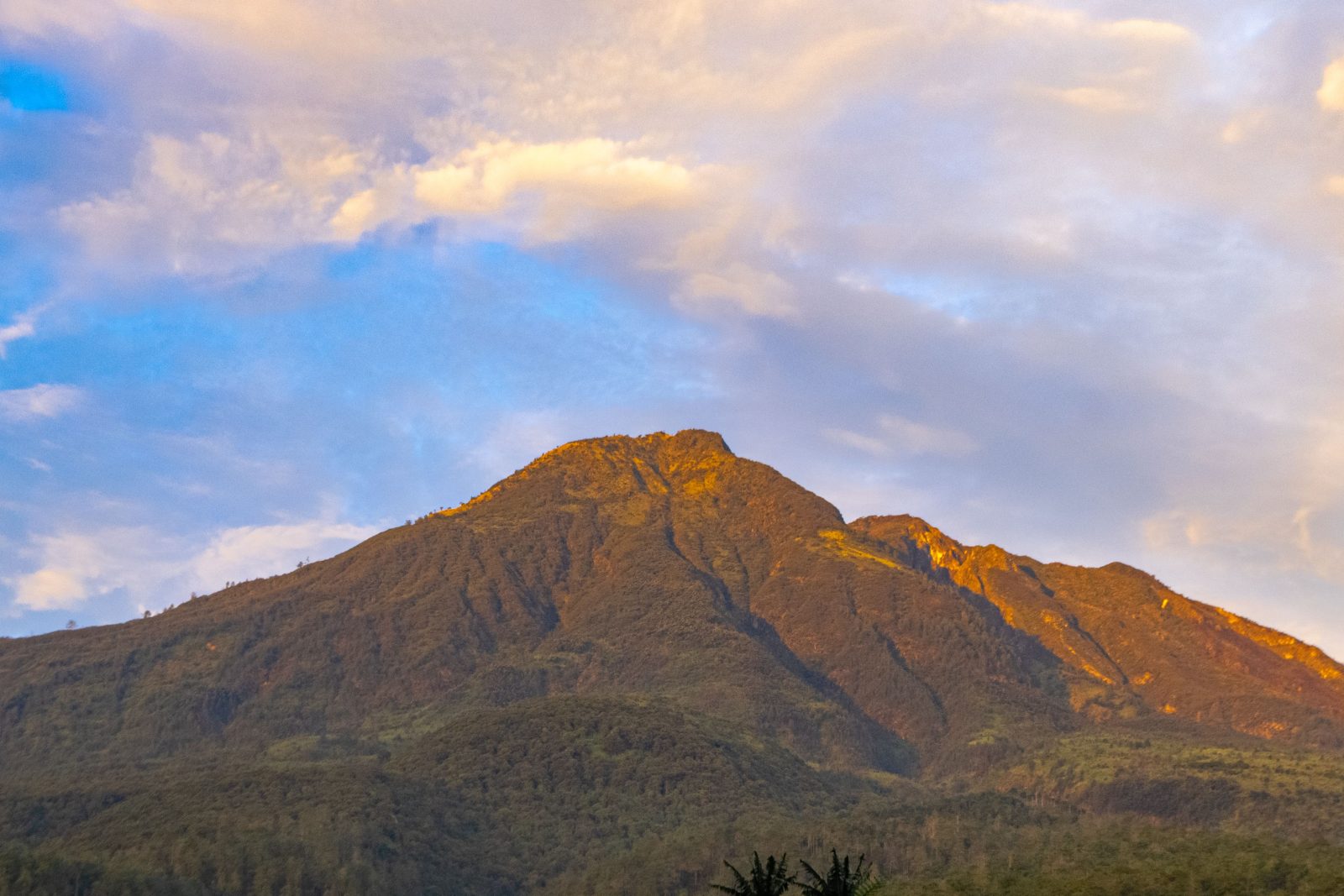 4-Day Mount Meru Family Climb gallery image