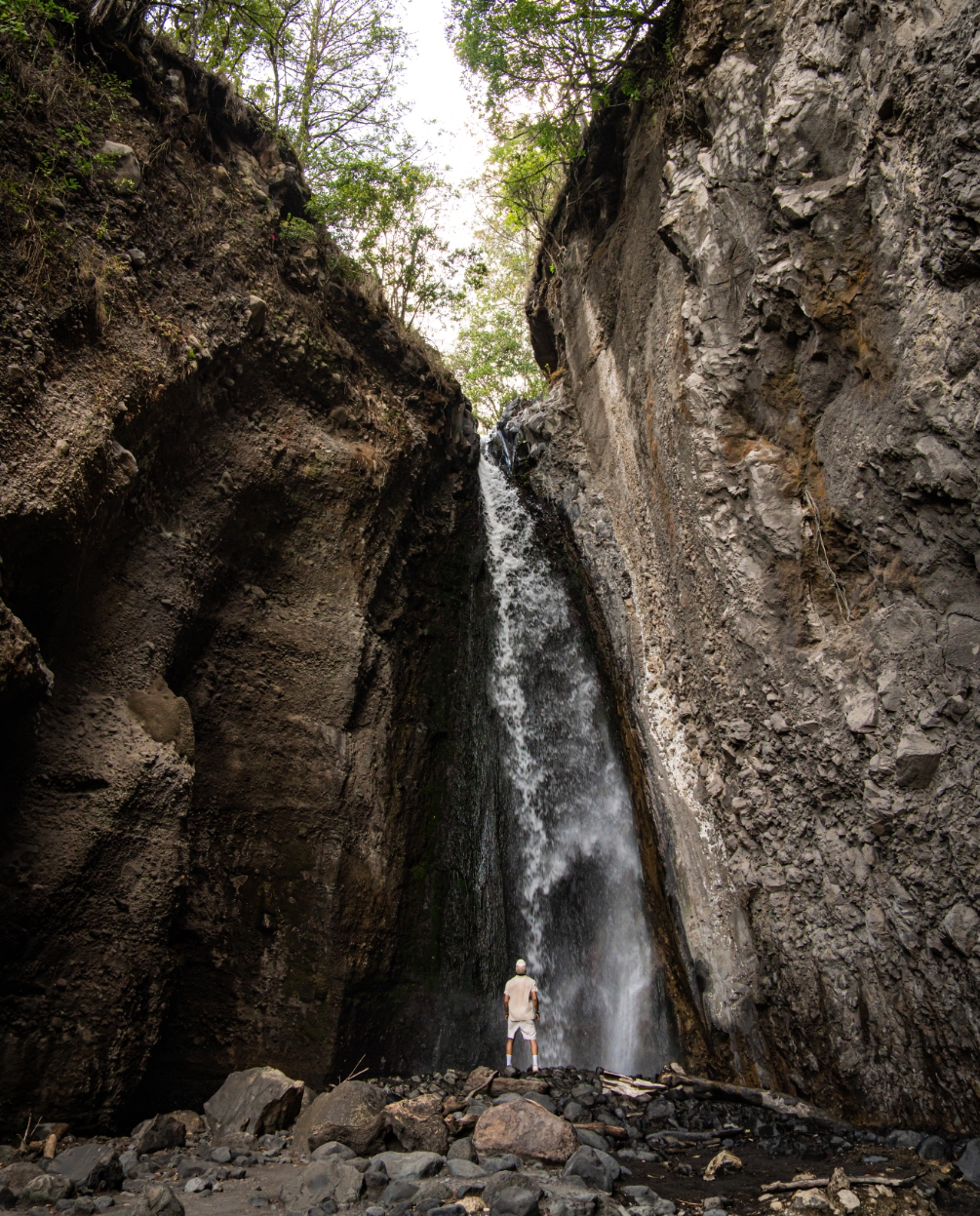 1-Day Napuru Waterfall Day Tour