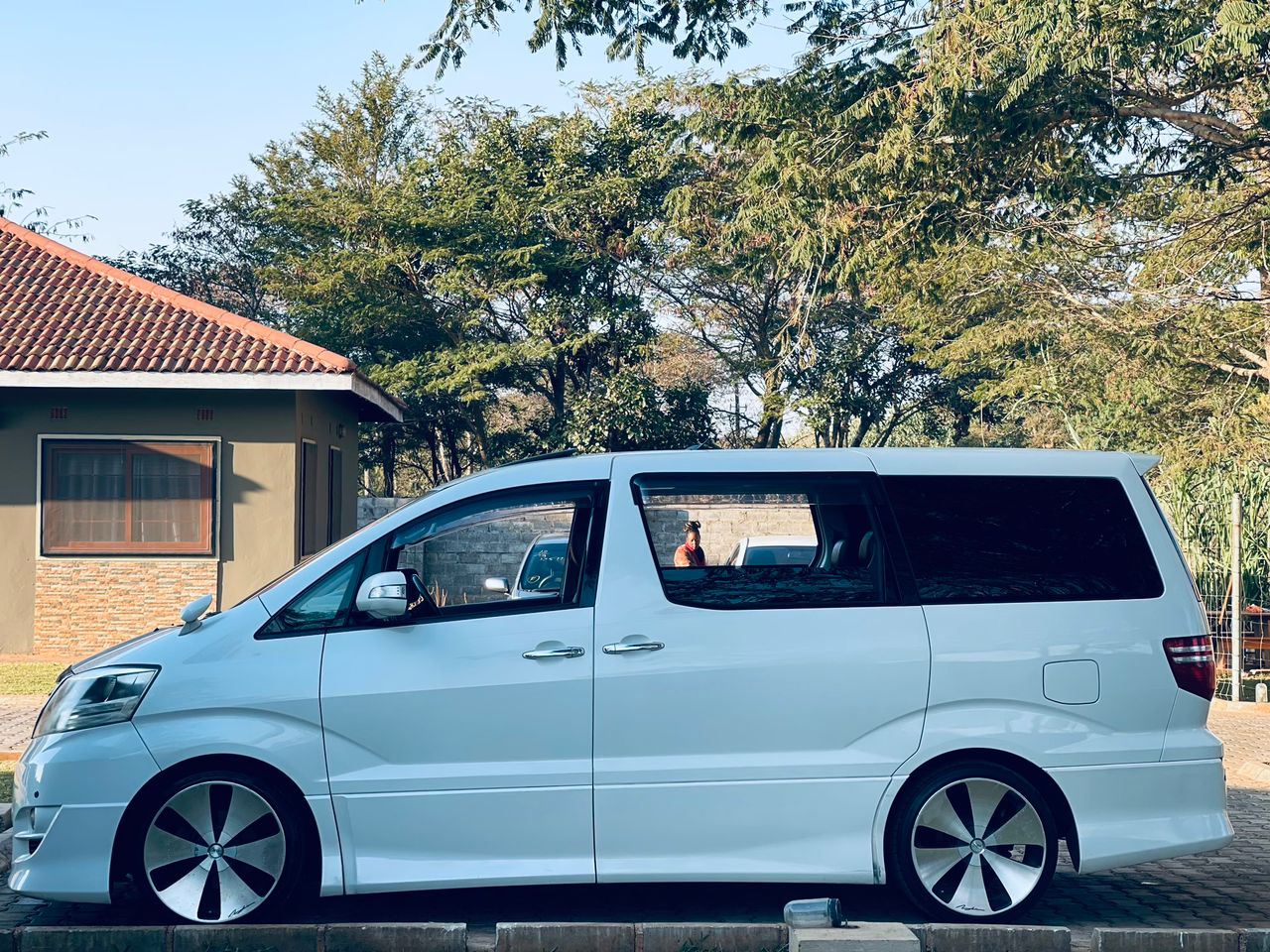 1-Day Victoria Falls Airport Transfer Zimbabwe to Livingstone gallery image