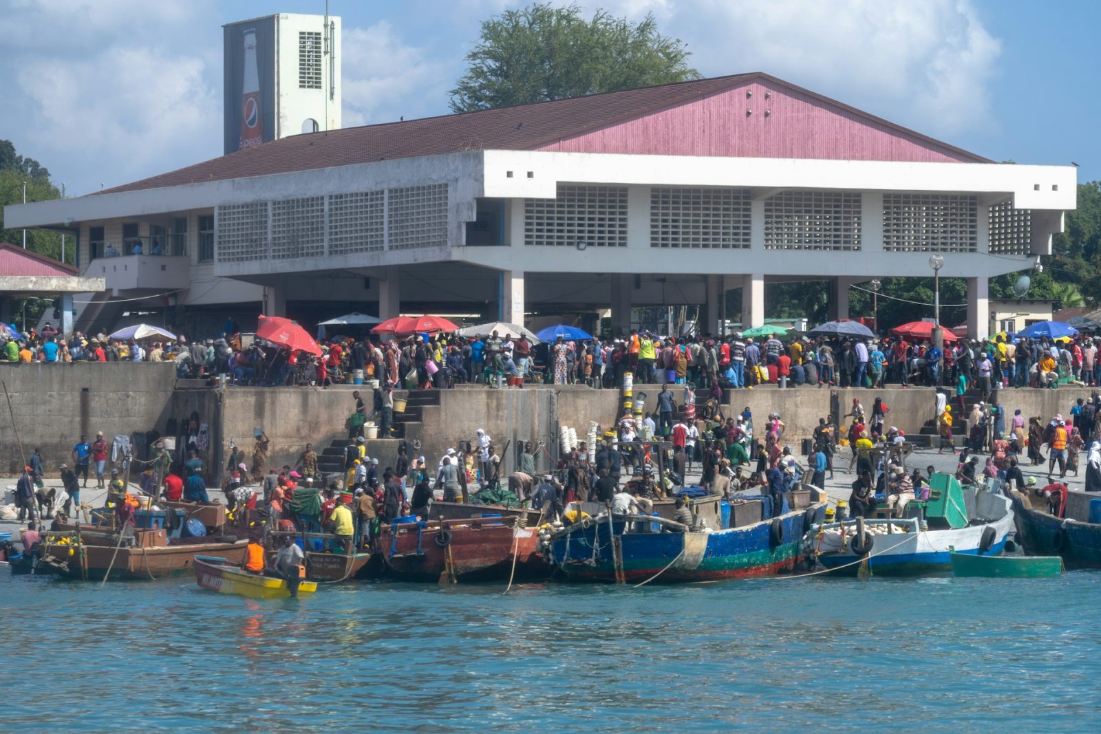 1-Day Dar Es Salaam City and Beach Day Tour gallery image